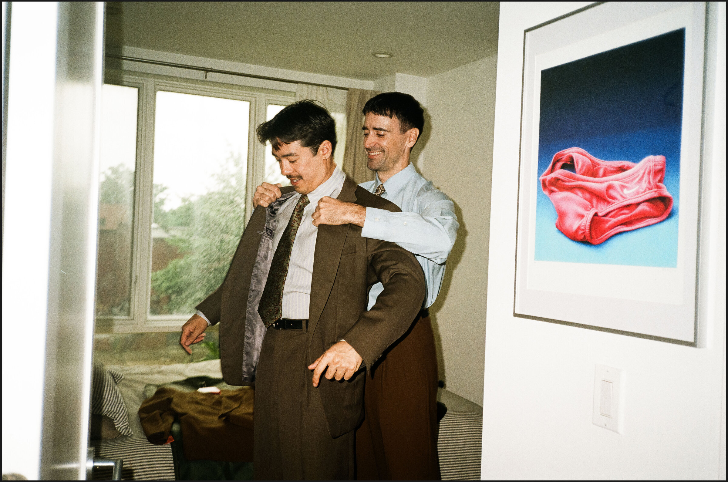 Jackson and Alistair wedding, captured on film by Lana Dubkova, photo 5