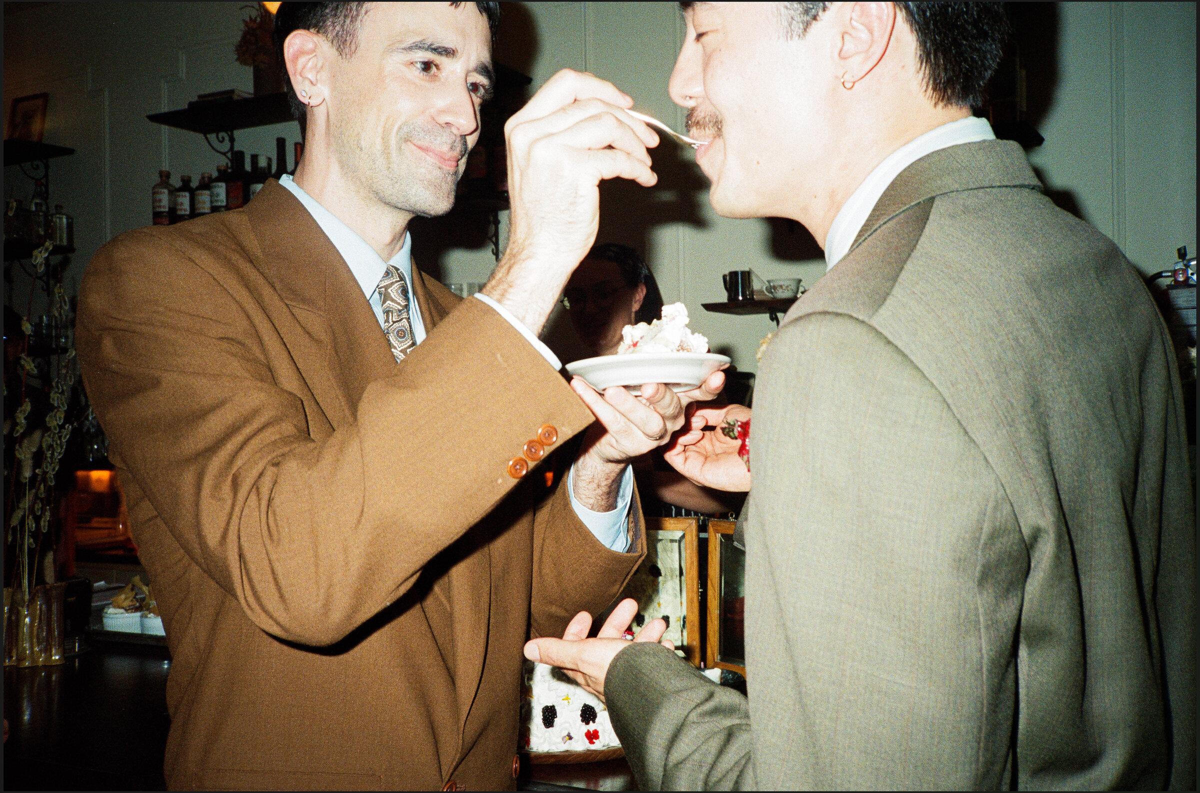 Jackson and Alistair wedding, captured on film by Lana Dubkova, photo 136